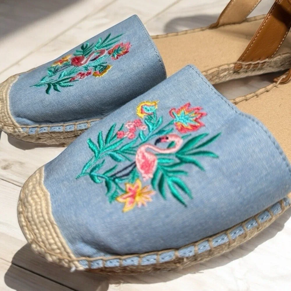 TALBOTS Espadrille Sandals Size 9.5 Chambray Izzy D'Orsay Embroidered Flamingo